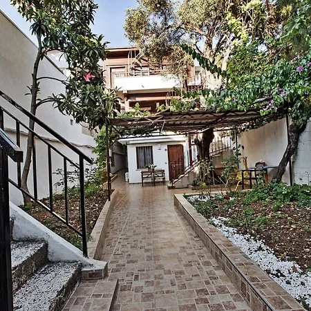 Buyukada Apart - Sehbal Aparthotel Adalar